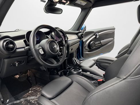 Used 2023 MINI Cooper S FWD image 9