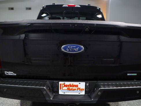 Used 2022 Ford F150 XLT w/ Equipment Group 302A High image 9