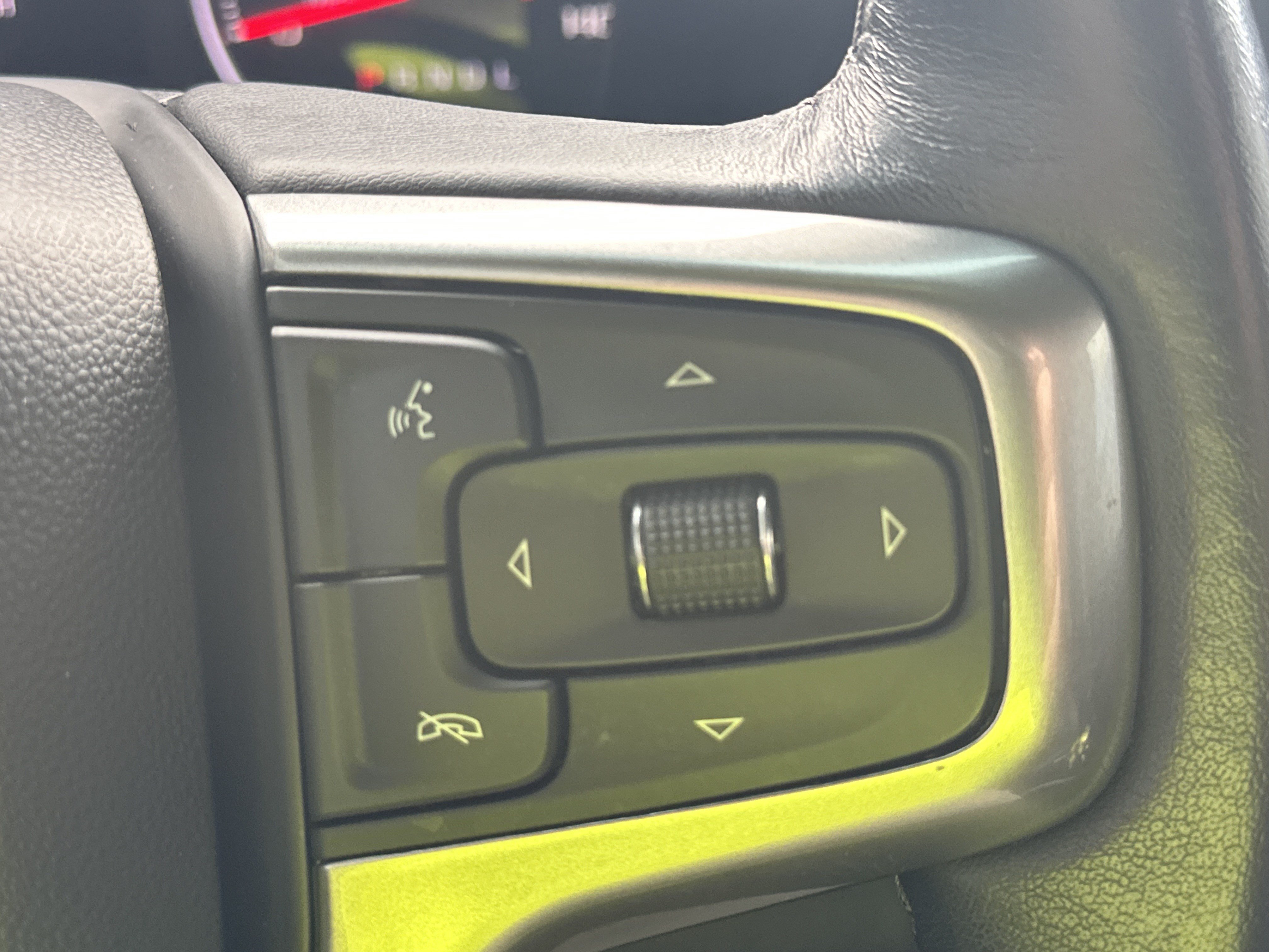 Used 2021 Chevrolet Silverado 1500 RST w/ Bed Protection Package AWD/4WD image 26