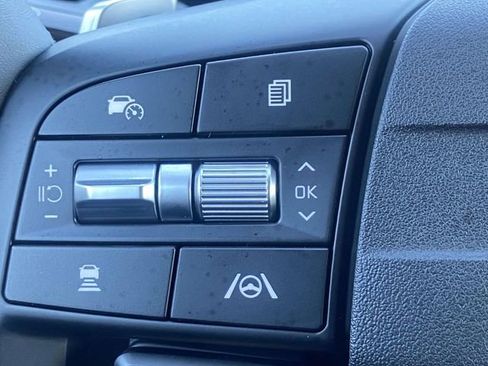 New 2026 Kia Sportage LX FWD image 17