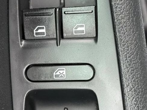 Used 2017 Volkswagen Jetta S FWD image 24