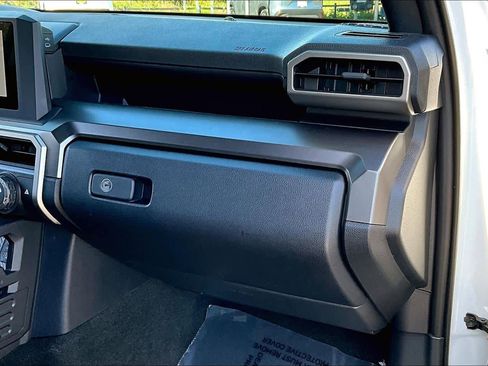 Certified 2025 Toyota 4Runner SR5 image 18