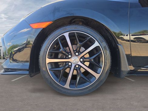 Used 2020 Honda Civic Sport image 14