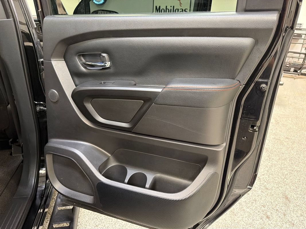 Used 2021 Nissan Titan PRO-4X w/ Pro-4x Convenience Package AWD/4WD image 45