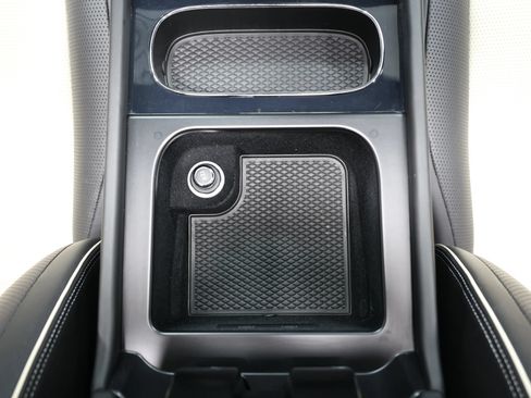 Used 2021 Bentley Bentayga w/ First Edition Specification AWD/4WD image 56