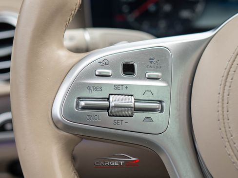 Used 2018 Mercedes-Benz S 560 4MATIC Sedan image 23