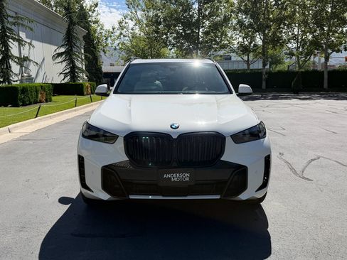 Used 2026 BMW X5 xDrive40i AWD/4WD image 4