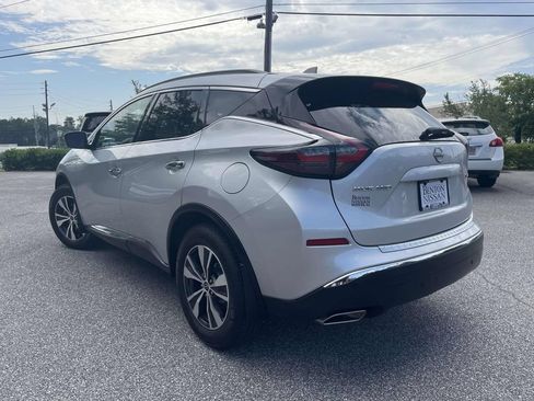 Used 2024 Nissan Murano SV AWD/4WD image 5