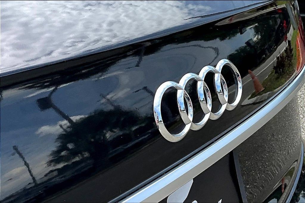 Used 2021 Audi SQ5 Premium Plus w/ Premium Plus Package AWD/4WD image 24