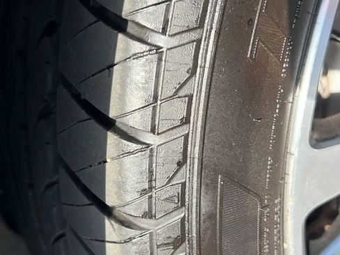 Used 2017 Lincoln MKZ Select w/ Select Plus Package image 33