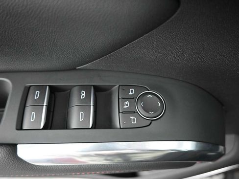 Used 2024 Chevrolet Traverse RS w/ LPO, Floor Liner Package AWD/4WD image 20