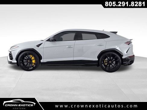 Used 2022 Lamborghini Urus AWD/4WD image 4