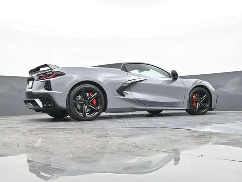 Used 2024 Chevrolet Corvette Stingray Preferred Conv w/ Z51 Performance Package RWD image 48
