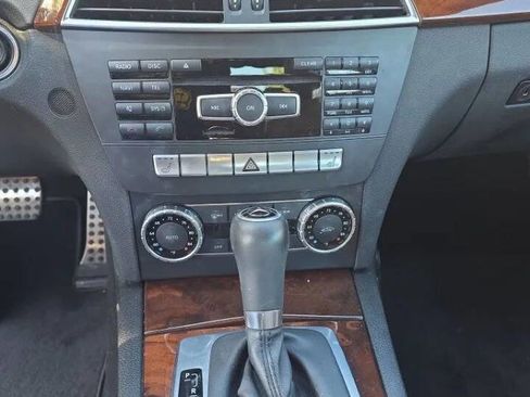 Used 2012 Mercedes-Benz C 250 Sedan image 8