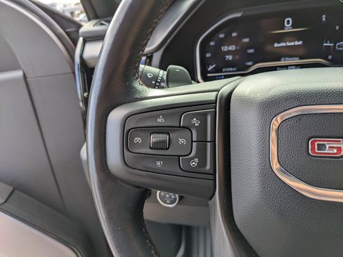 Used 2024 GMC Sierra 1500 AT4X image 28