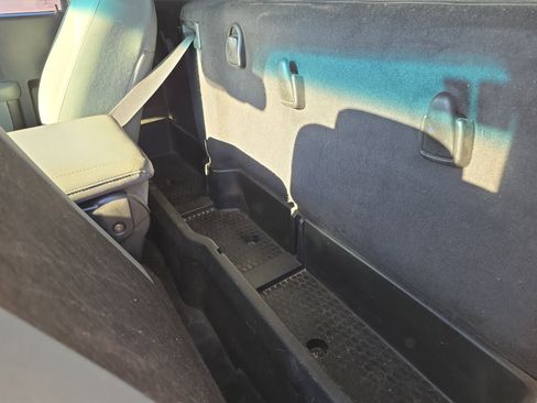 Used 2018 RAM 2500 Tradesman w/ Power & Remote Entry Group image 23