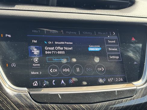 Used 2022 Cadillac XT6 Premium Luxury image 24