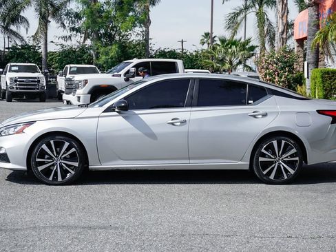Used 2020 Nissan Altima 2.5 SR image 5