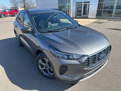 Used 2025 Ford Escape ST-Line w/ Tech Pack #1 image 6