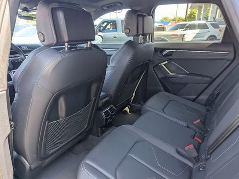 Used 2022 Audi Q3 2.0T Premium Plus image 30