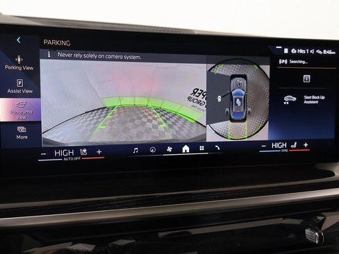 New 2026 BMW X6 xDrive40i w/ Climate Comfort Package image 7