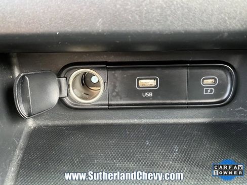 Used 2024 Kia Seltos S image 33