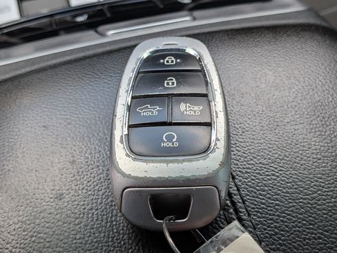 Used 2023 Hyundai Santa Cruz SEL w/ Activity Package FWD image 33