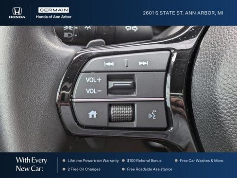 Used 2025 Honda Pilot Touring image 21