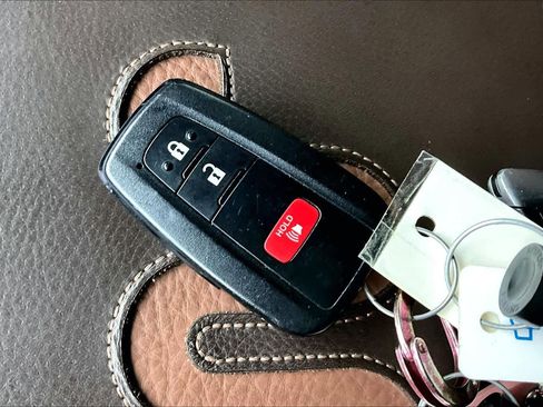 Used 2024 Ford F350 King Ranch w/ Chrome Package image 14