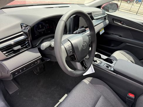 New 2026 Toyota Camry LE w/ Convenience Package FWD image 28