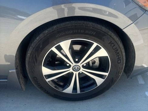 Used 2020 Nissan Sentra SV image 10