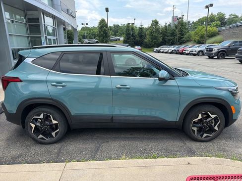Certified 2024 Kia Seltos EX AWD/4WD image 7