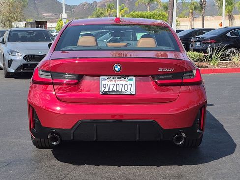 Used 2026 BMW 330i Sedan w/ M Sport Package RWD image 9