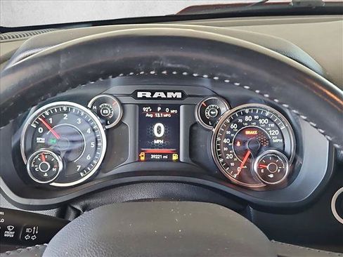 Used 2021 RAM 1500 Big Horn RWD image 11