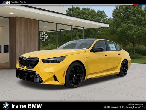 New 2026 BMW M5 w/ Carbon Package image 1