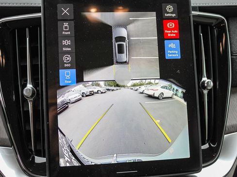 New 2026 Volvo XC90 T8 Ultra w/ Protection Package Premier AWD/4WD image 27