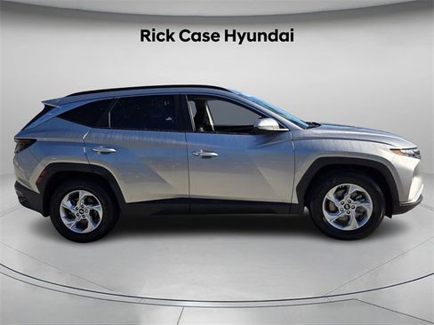 Certified 2022 Hyundai Tucson SEL w/ Winter Package image 4