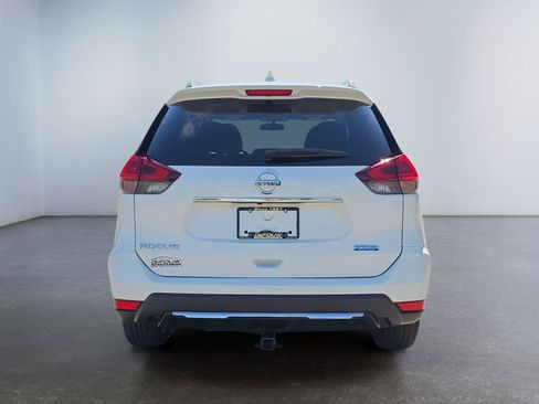 Used 2020 Nissan Rogue S FWD image 4