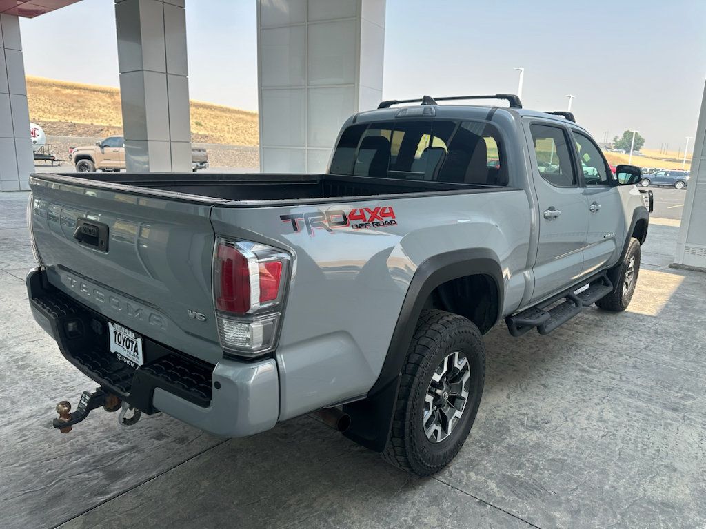 Used 2020 Toyota Tacoma TRD Off-Road w/ Technology Package AWD/4WD image 8