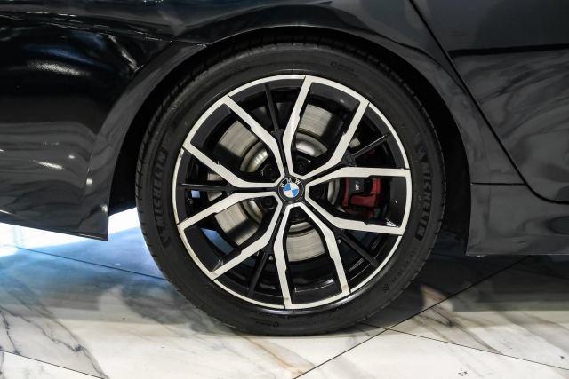 Used 2021 BMW 540i w/ M Sport Package RWD image 52
