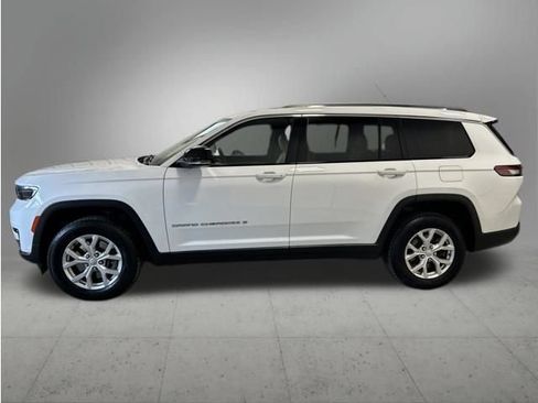 Used 2023 Jeep Grand Cherokee L Limited AWD/4WD image 2