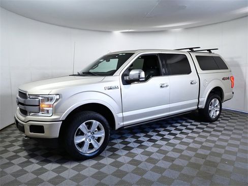 Used 2018 Ford F150 Platinum w/ Equipment Group 701A Luxury image 5