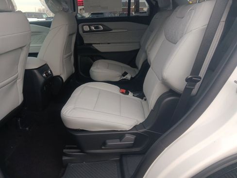 New 2026 Ford Explorer Platinum w/ LUX Leather Package image 20