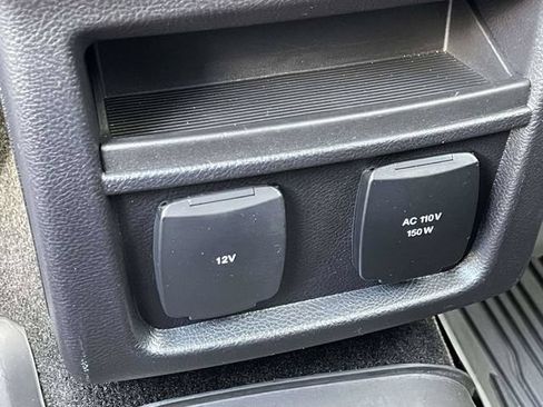 Certified 2018 Ford Edge SEL w/ Equipment Group 201A AWD/4WD image 6