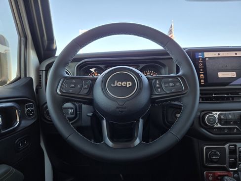 New 2026 Jeep Gladiator Mojave image 42