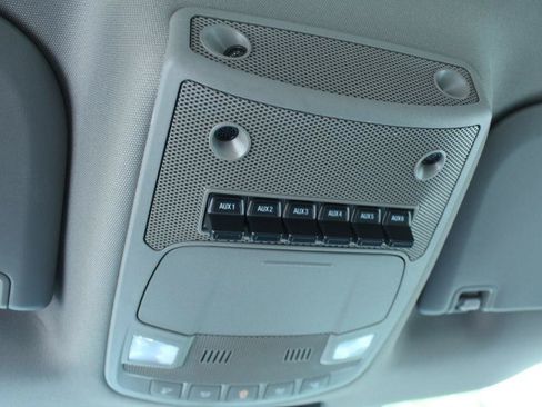 Used 2022 Ford F250 XL w/ Power Equipment Group AWD/4WD image 31