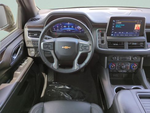 Used 2022 Chevrolet Tahoe LT w/ Luxury Package AWD/4WD image 20