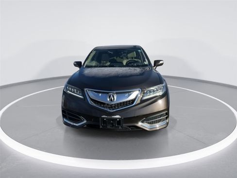 Used 2018 Acura RDX AWD w/ Technology Package image 3