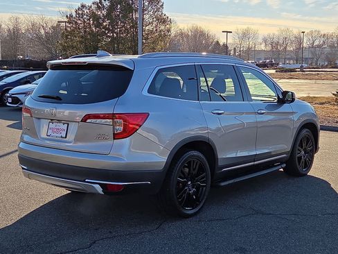 Used 2019 Honda Pilot Elite image 5