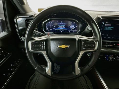 Used 2024 Chevrolet Silverado 2500 LTZ w/ LTZ Premium Package AWD/4WD image 11